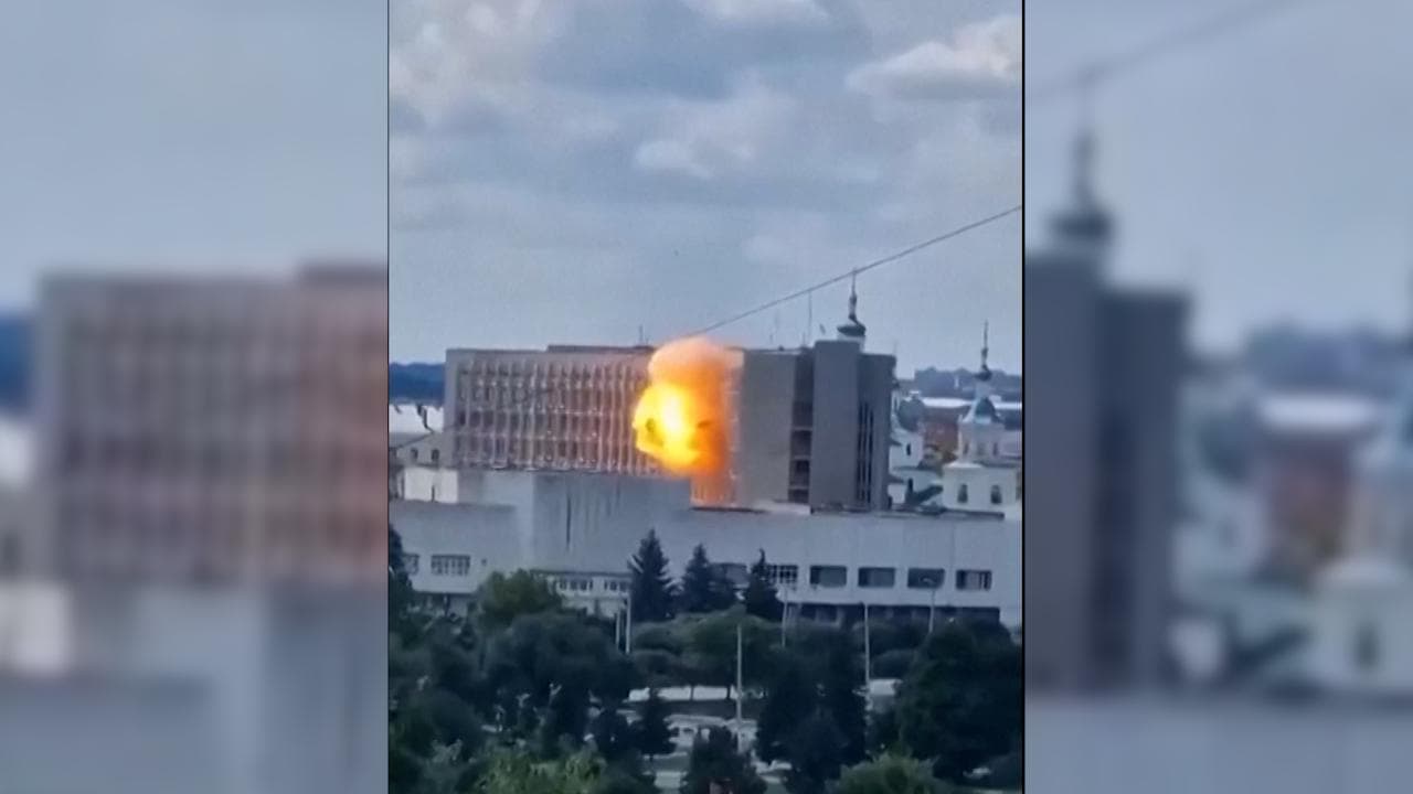 Ucraina, drone russo colpisce il centro di Sumy: il video