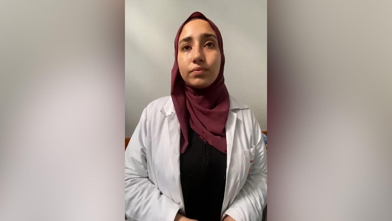 Gaza, nell'ospedale in cui si curano i bambini denutriti: "Né cibo, né medicinali per salvarli"