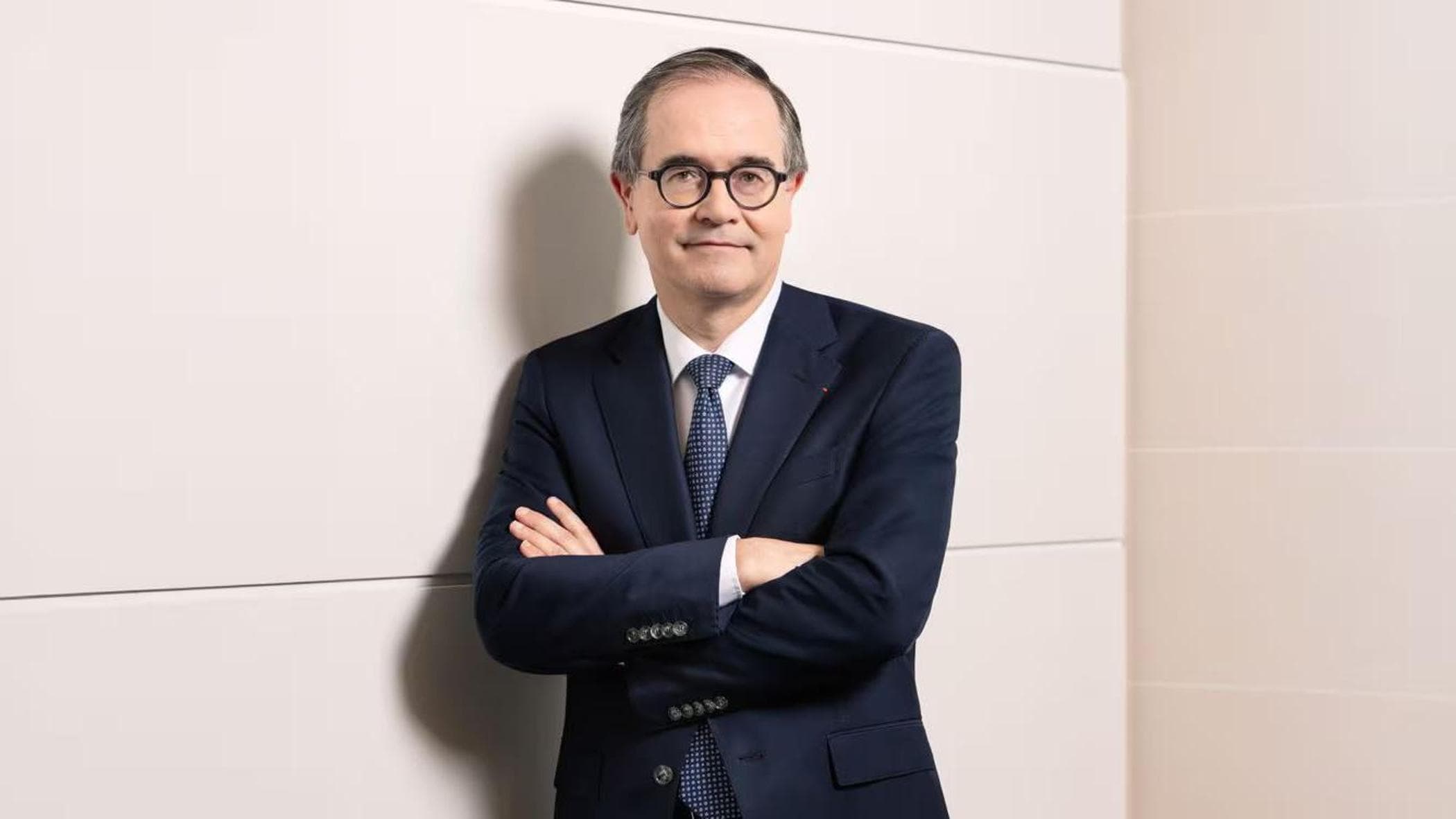 ルノー、ここに新しいCEO Provostの戦略があります：製品と削減コストと時間に焦点を当てる