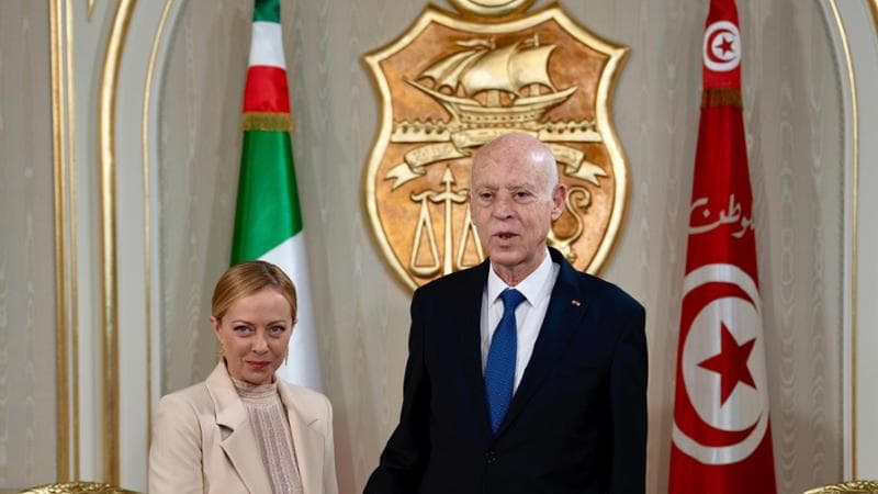 Giorgia Meloni e Kais Saied
