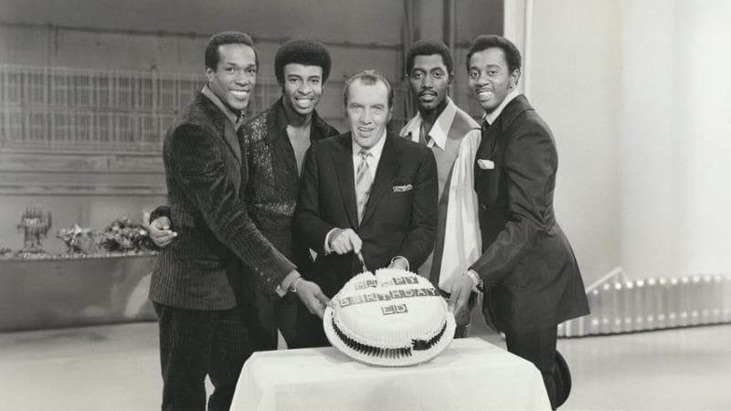 Ed Sullivan, lo showman che cambiò l’America una canzone alla volta