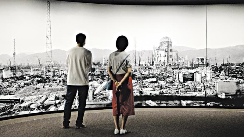Visitatori al Memoriale della Pace di Hiroshima
