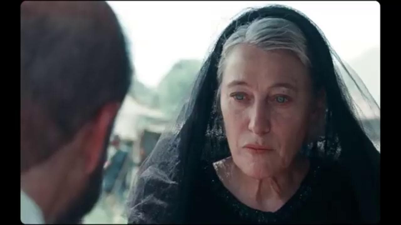 "Duse", il film con Valeria Bruni Tedeschi sulla celebre Eleonora in concorso a Venezia- trailer