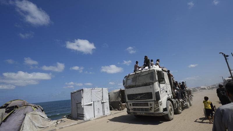 Gaza, in cerca di cibo