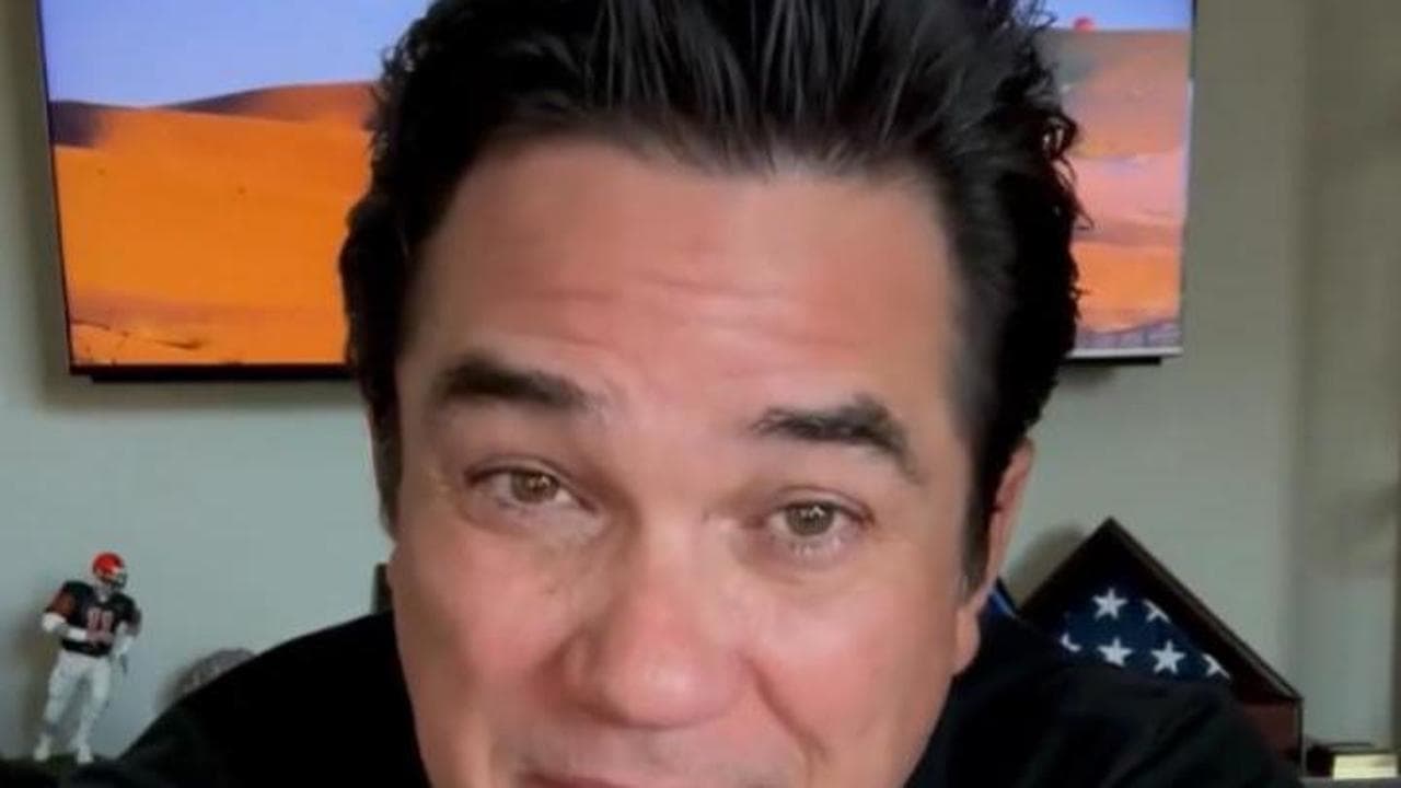 Dean Cain, attore che ha interpretato Superman, invita i suoi fan ad arruolarsi nell'Ice