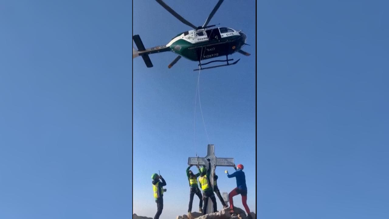 Spagna: la Croce di Aneto torna sulla terza vetta del Paese a 3400 metri d'altezza