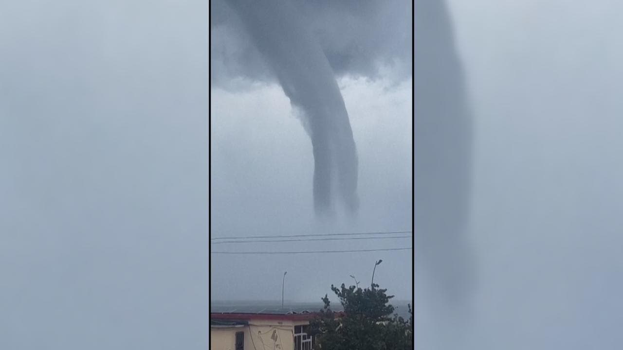 Cuba, tromba marina a L'Avana: le immagini dell'enorme fenomeno atmosferico