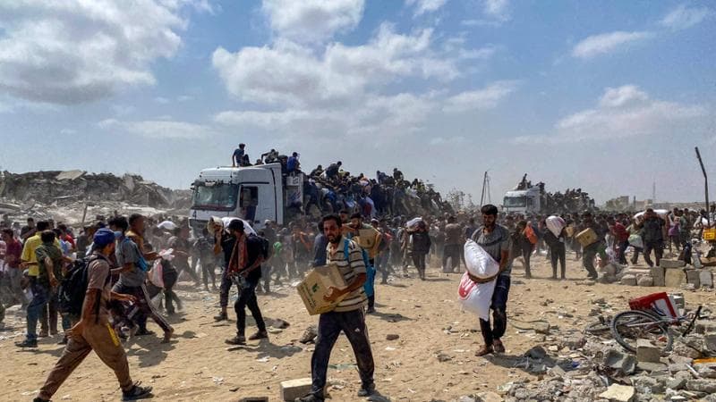 Israele - Gaza, le news sulla guerra. Atterrati a Ciampino, Pisa e Linate aerei con i bambini di Gaza feriti