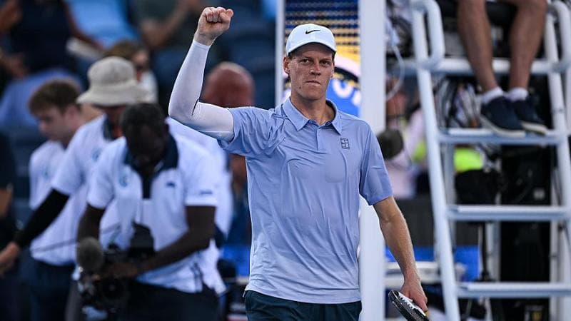 Sinner è incontenibile, domina Auger-Aliassime e va in semifinale a Cincinnati: 6-0 6-2 in 71 minuti