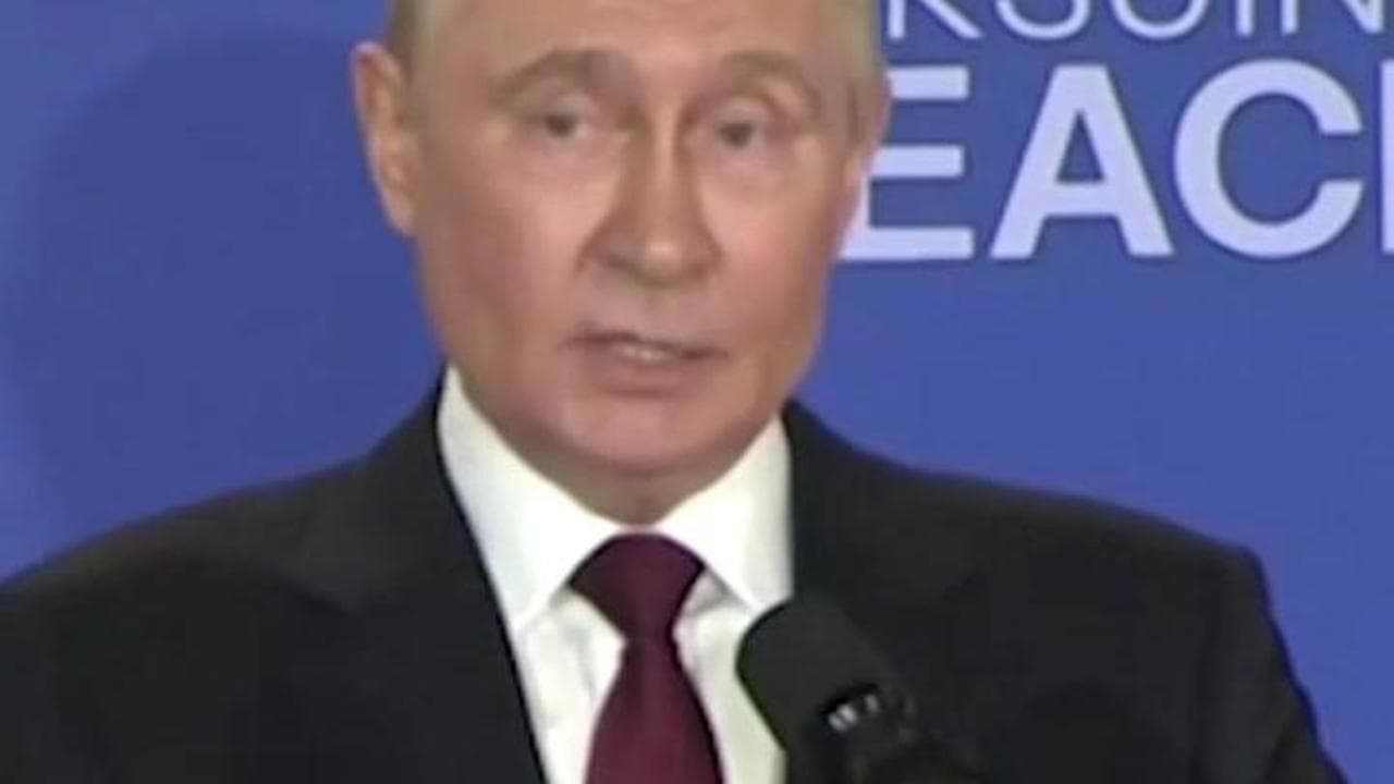 Alaska, Putin ringrazia Trump: "Se fosse stato presidente nel 2022 la guerra non sarebbe scoppiata"