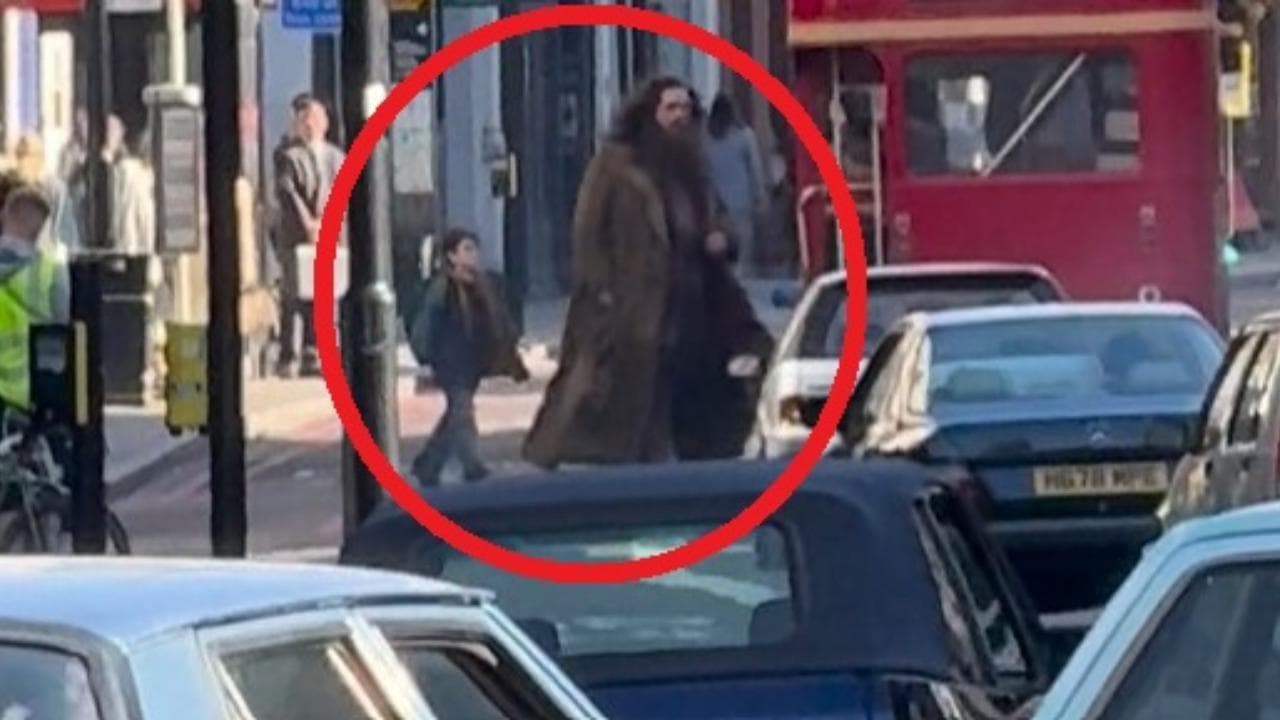 Harry Potter, il reboot prende forma: il giovane mago e Hagrid girano a Londra in scena anni ’90