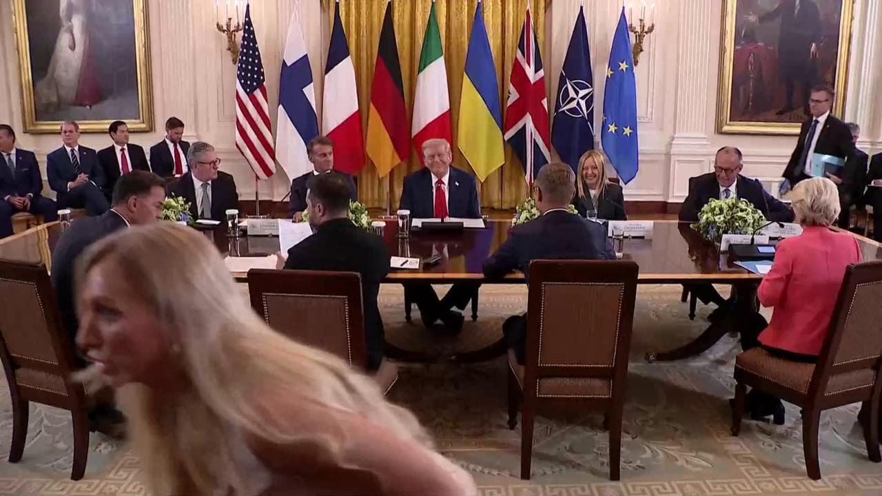 Il fuori onda di Meloni, la premier a Trump: “Non voglio mai parlare con la stampa italiana”