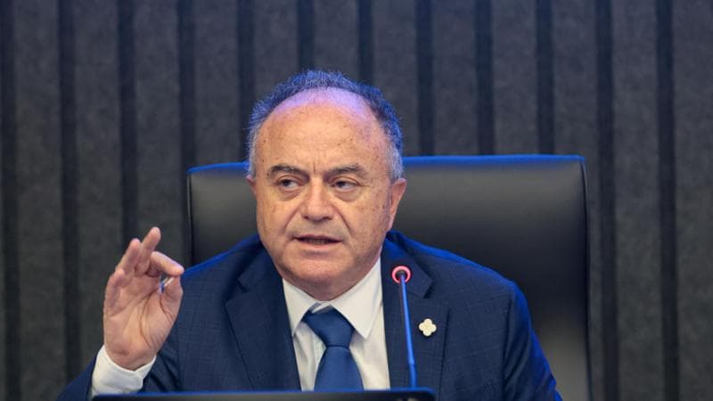 Gratteri: “Nelle carceri comandano i boss, ecco dove nasce il caos”