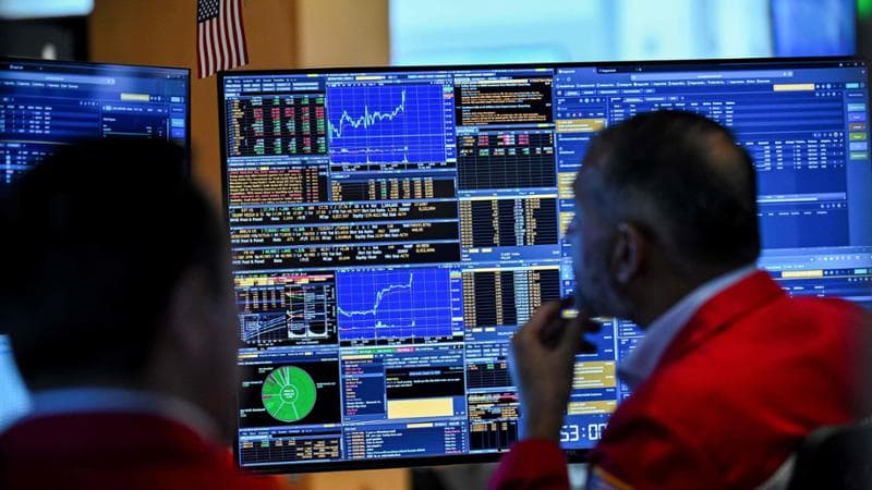 Dalle azioni ai Btp, dai bond aziendali all’oro: come rivedere il proprio portafoglio dopo l’estate