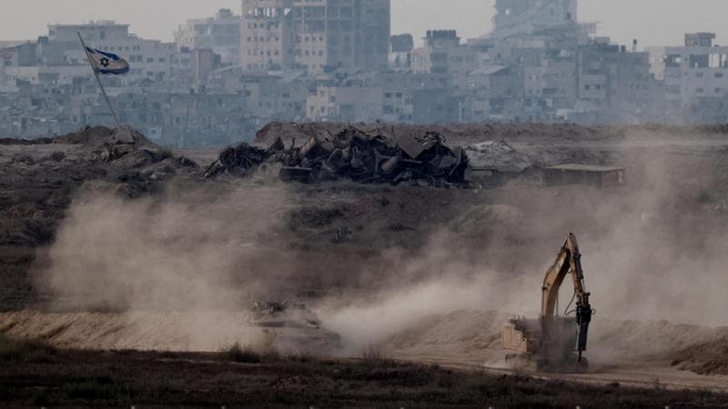 Netanyahu vara il piano per occupare Gaza e spacca la Cisgiordania