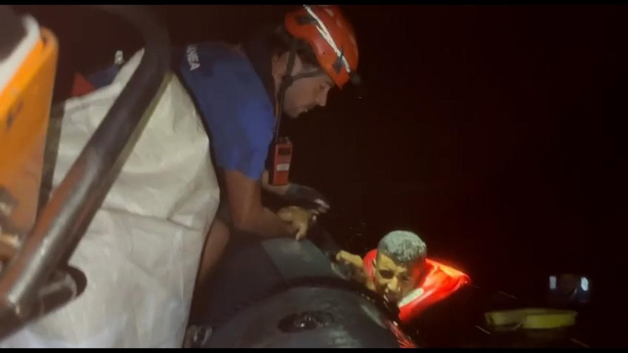 Salvataggio da brividi per Mediterranea, dieci persone soccorse mentre erano già in acqua