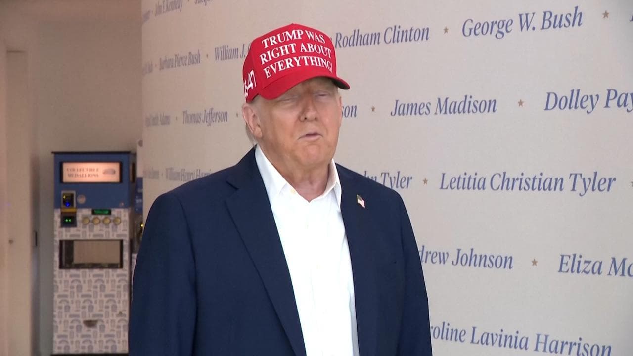 Trump: "Putin e Zelensky come l'olio e l'aceto, meglio si vedano senza di me per lavorare insieme"