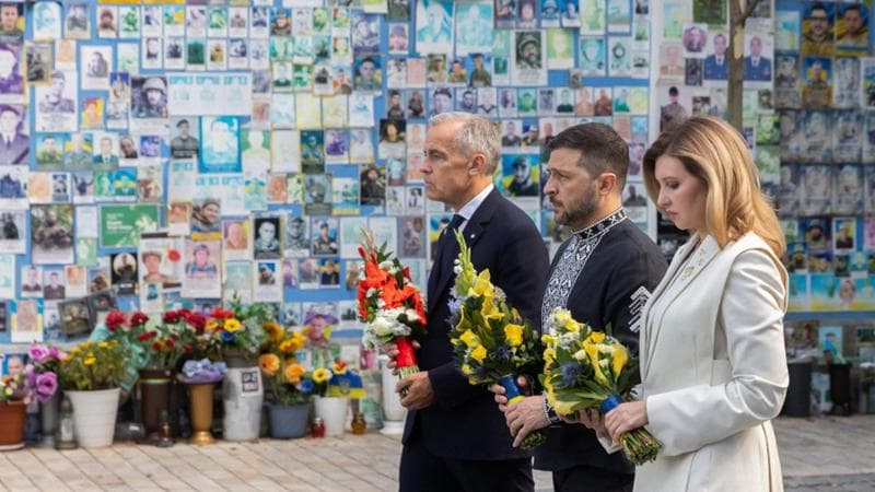 Trump, messaggio a Kiev: “Carneficina senza senso”. Zelensky: “Pace giusta”