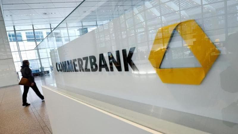 Unicredit sale ancora in Commerz. Per Berlino l’approccio resta “non coordinato e ostile”
