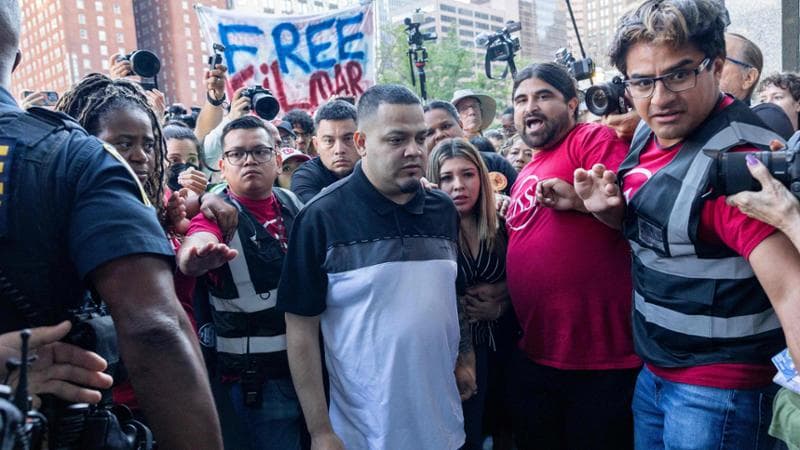 “Abrego Garcia va deportato in Uganda”