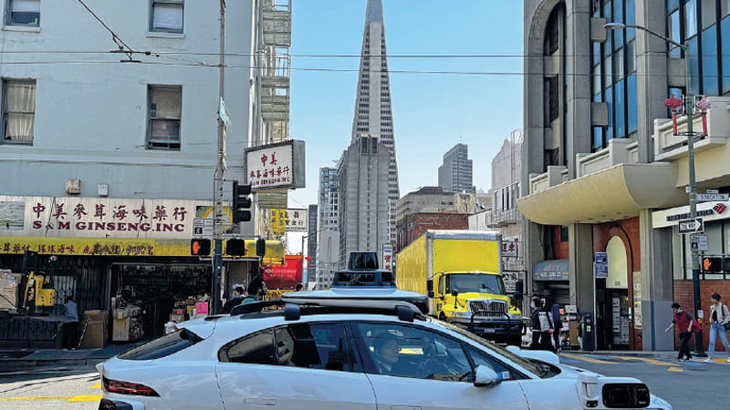 Ho preso un robotaxi per le strade di San Francisco