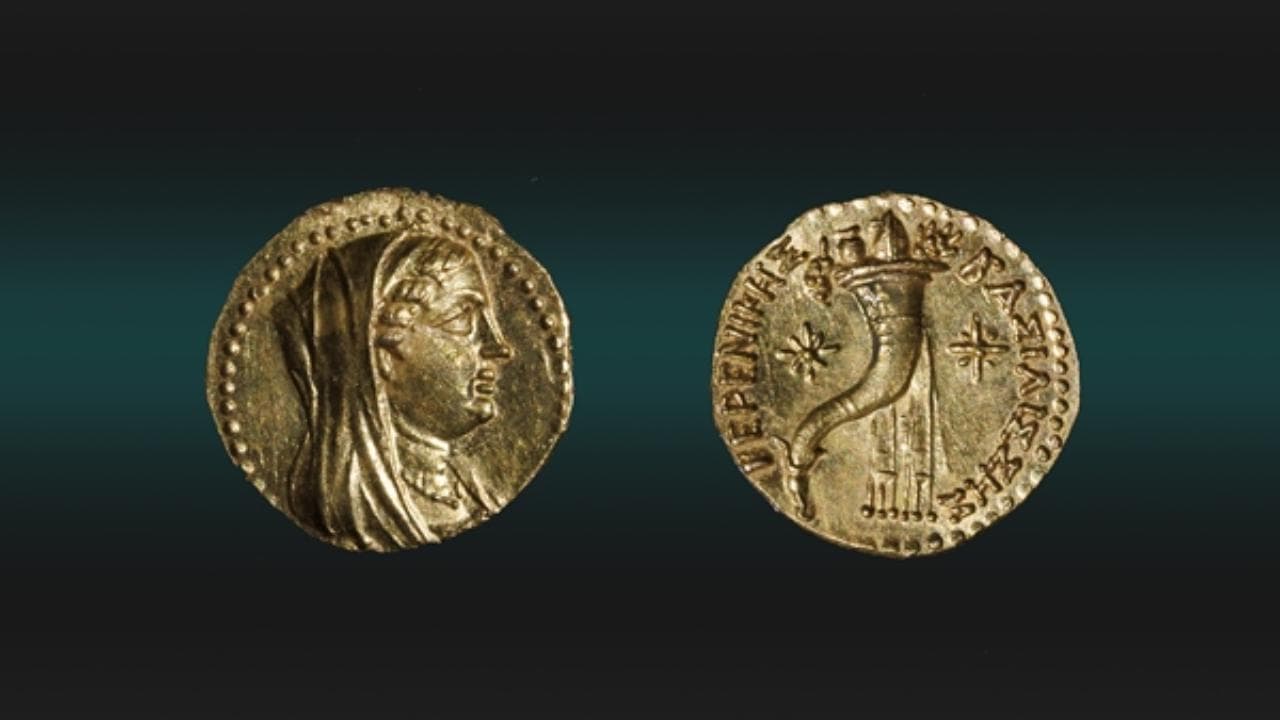 Gerusalemme, scoperta rarissima moneta d’oro di 2.200 anni fa con l’effigie di Berenice II