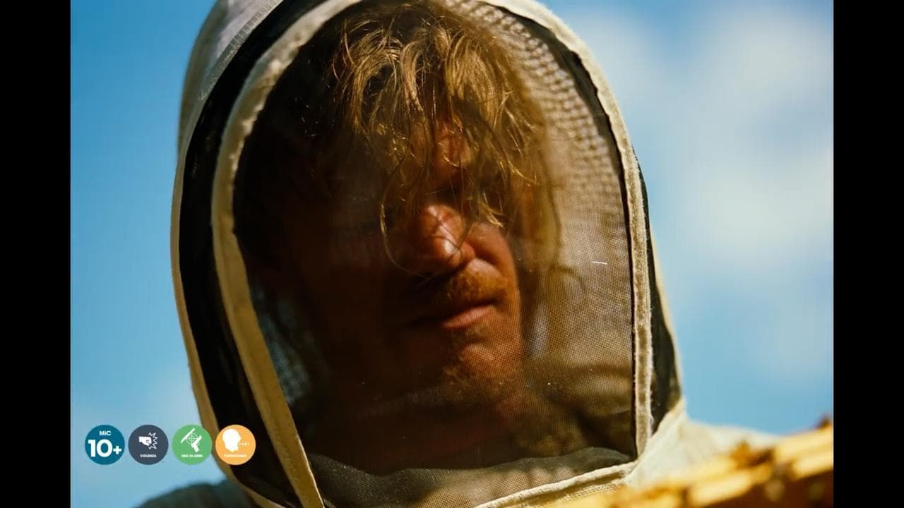 "Bugonia", il nuovo film di Emma Stone e Yorgos Lanthimos