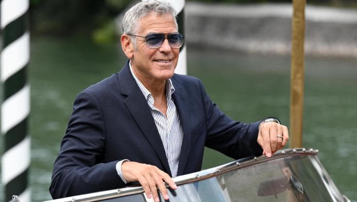 Venezia, Clooney diserta la conferenza stampa: "Ho la sinusite" ma dà appuntamento per il red carpet