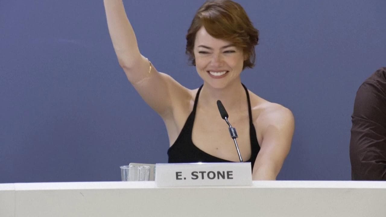 Emma Stone a Venezia: "Ebbene sì, credo negli alieni"