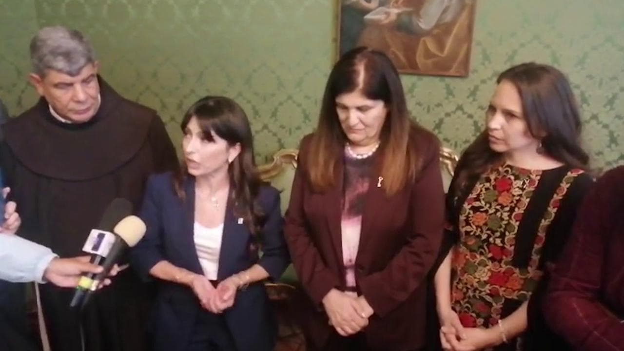 La presidente dell'Umbria Proietti riceve la ministra degli esteri palestinese: "La riconosciamo"