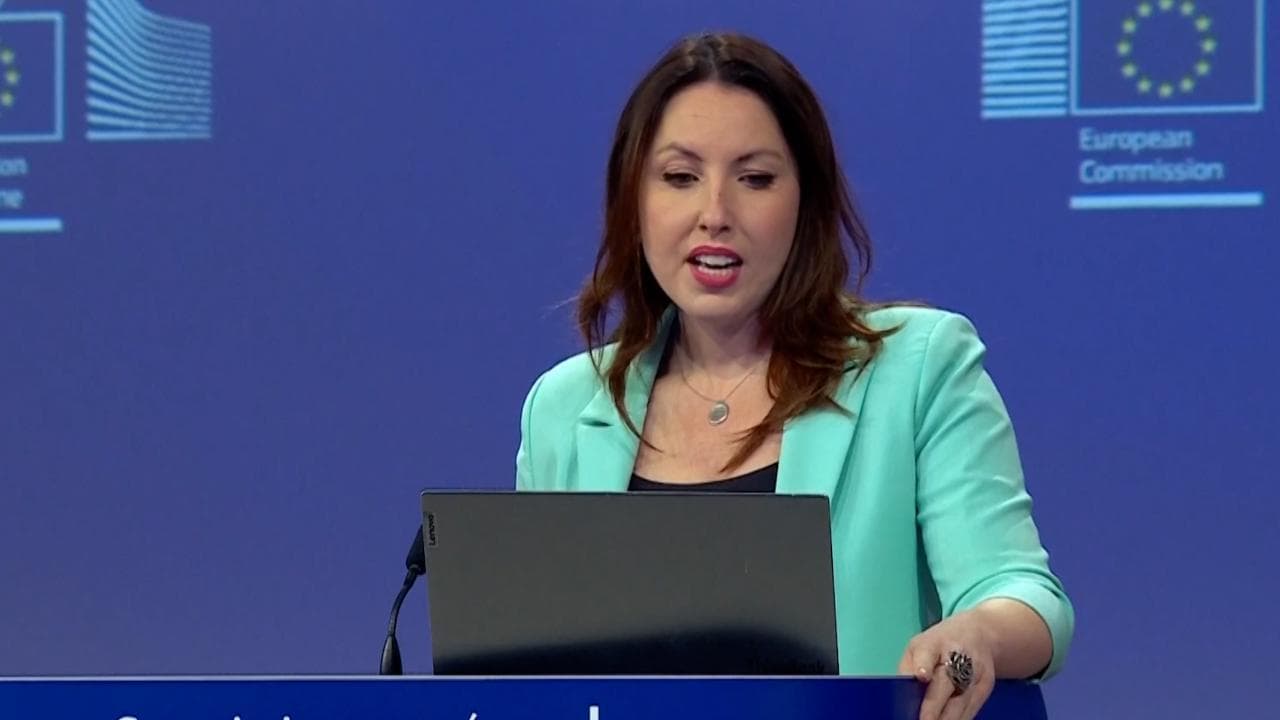L'Ue conferma: "Interferenze nel sistema GPS dell'aereo di von der Leyen". I sospetti su Mosca