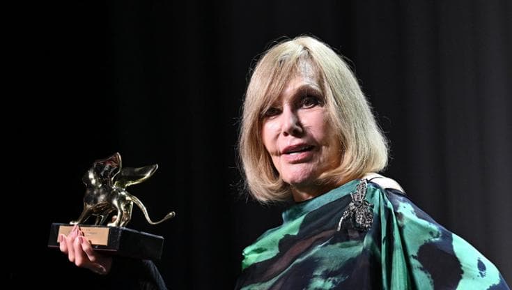 Kim Novak, Leone d’oro alla carriera: “Salviamo le democrazie”
