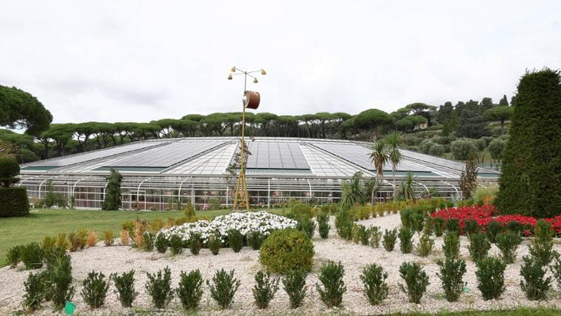Il Papa inaugura il borgo Laudato si’ a Castel Gandolfo: “Siamo creature e non creatori”