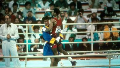 Boxe, Park Si-Hun restituisce la medaglia d’oro di Seul a Roy Jones dopo 37 anni: “Appartiene a te”