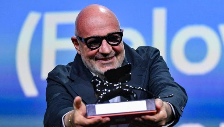 Premio speciale della giuria a Gianfranco Rosi per il film "Sotto le nuvole"
