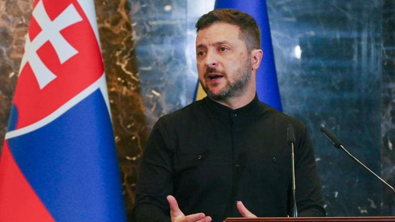 Kiev, inchiesta sui raid. Un missile sul governo: “Attacco deliberato”