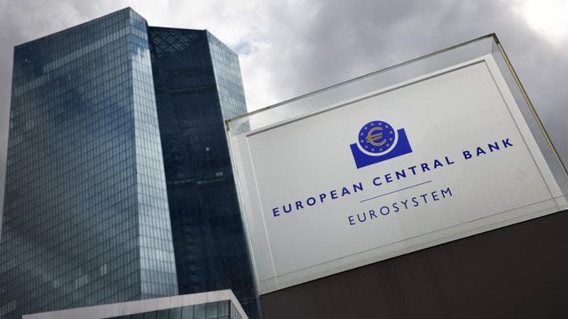 Le Borse oggi 11 settembre. Europa chiude tonica dopo Bce e inflazione Usa, a Milano vola Stellantis