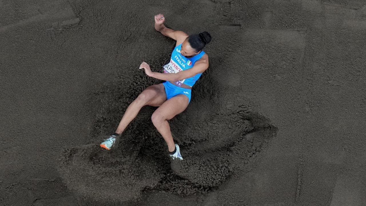 Larissa Iapichino dopo il terzo salto a Tokyo