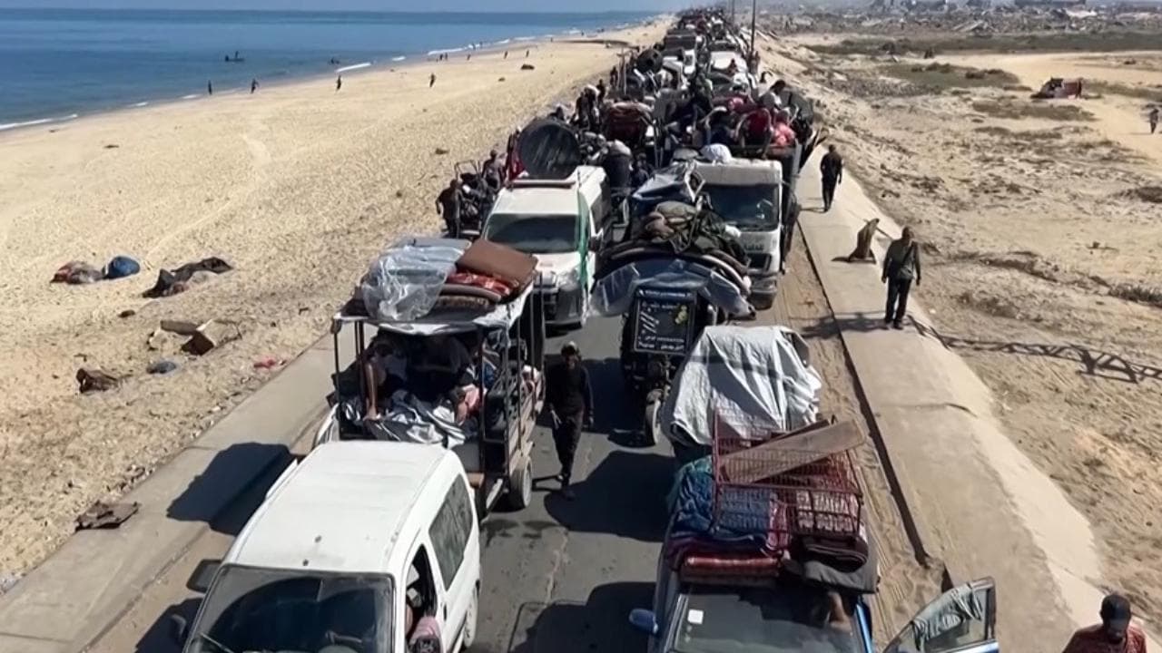 Gaza: un fiume umano in fuga dall'offensiva terrestre israeliana