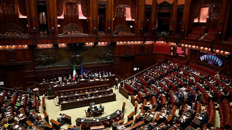Separazione carriere, Schlein: colpa ai giudici come Berlusconi. Nordio: “Interventi scritti con IA”
