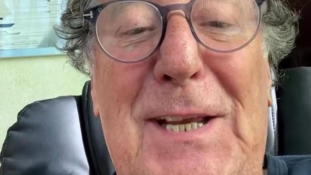 Iacchetti dopo la lite in tv con Mizrahi: "È bugiardo e ignorante. Ripeterei quanto detto"