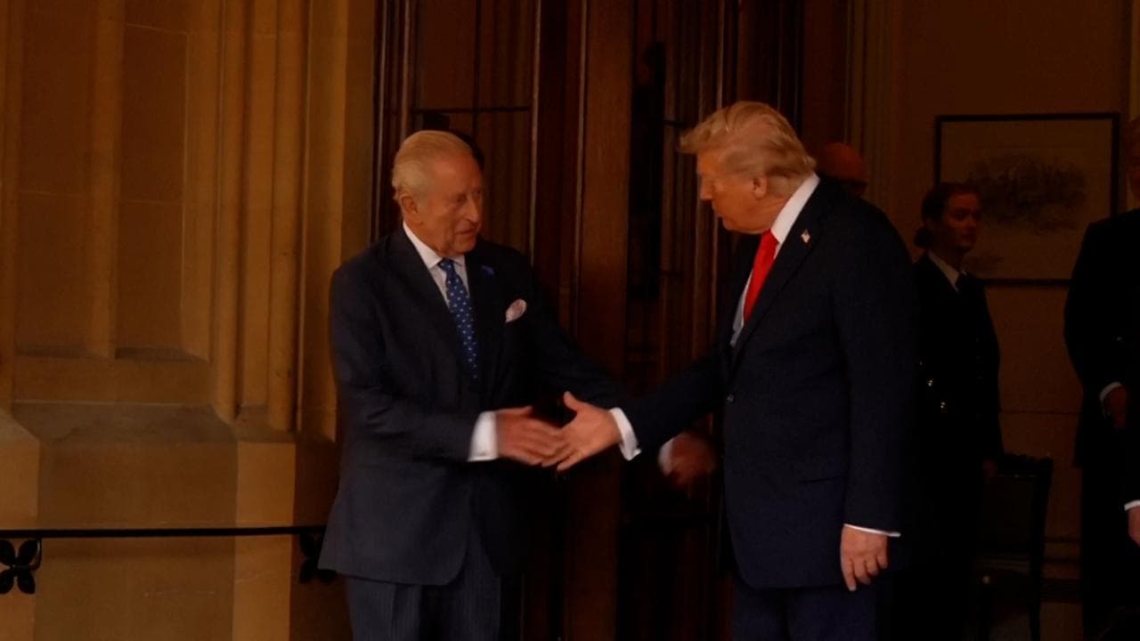 Windsor, Trump saluta Carlo d'Inghilterra: "Un grande gentiluomo e un grande re"