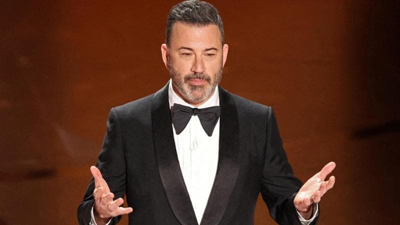 Show di Kimmel cancellato, le reazioni da Ben Stiller a Jean Smart. Obama: “Trump minaccia i media”