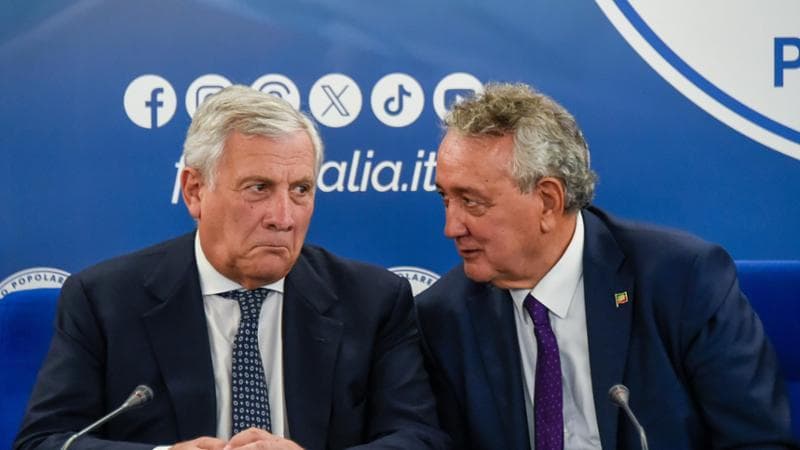 Per Forza Italia il record di cambi di casacca: alla Camera il gruppo è cresciuto del 20 per cento