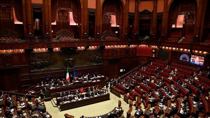 Cala il gradimento per la premier, governo bocciato da 6 italiani su 10