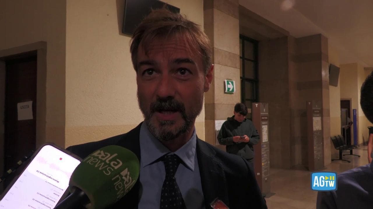 Salis, primo sì all'immunità. Gli avvocati: "Interpretazione corretta, impossibile processo equo"