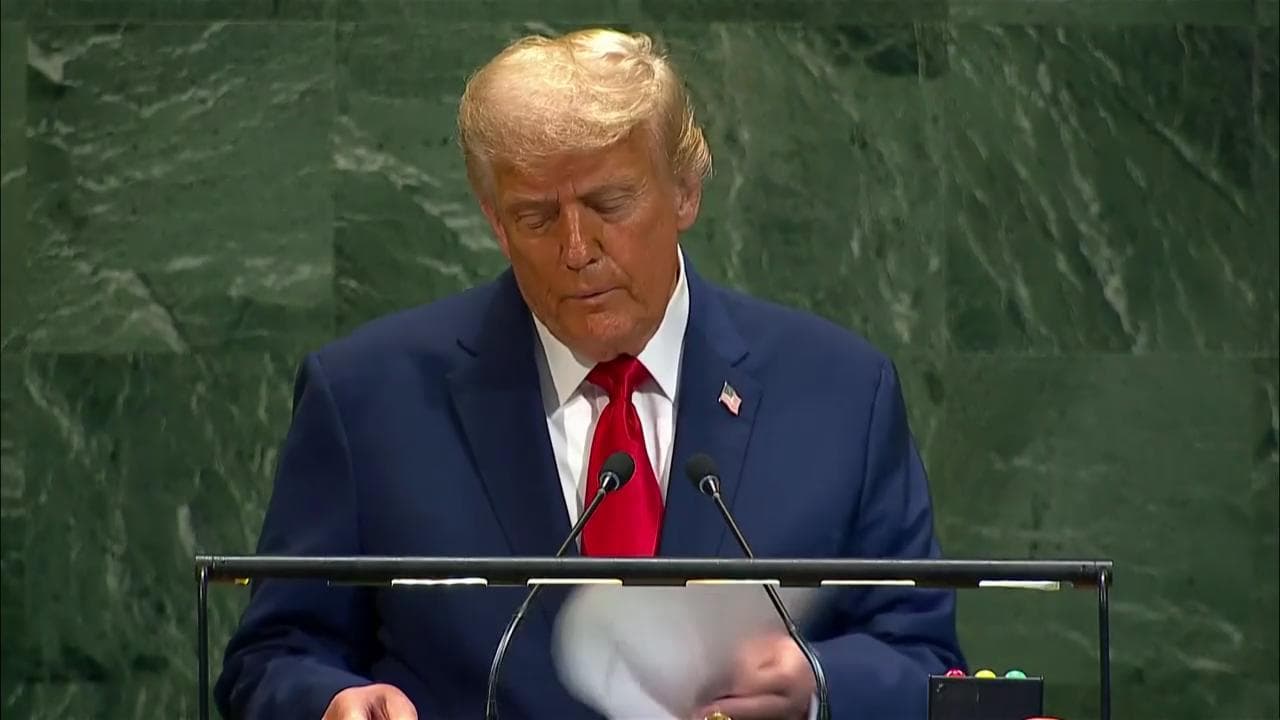 Trump parla all'Onu, ma il gobbo elettronico non funziona: "Ora qualcuno è nei guai"