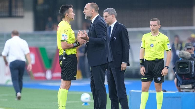 Igor Tudor a colloquio con Rapuano
