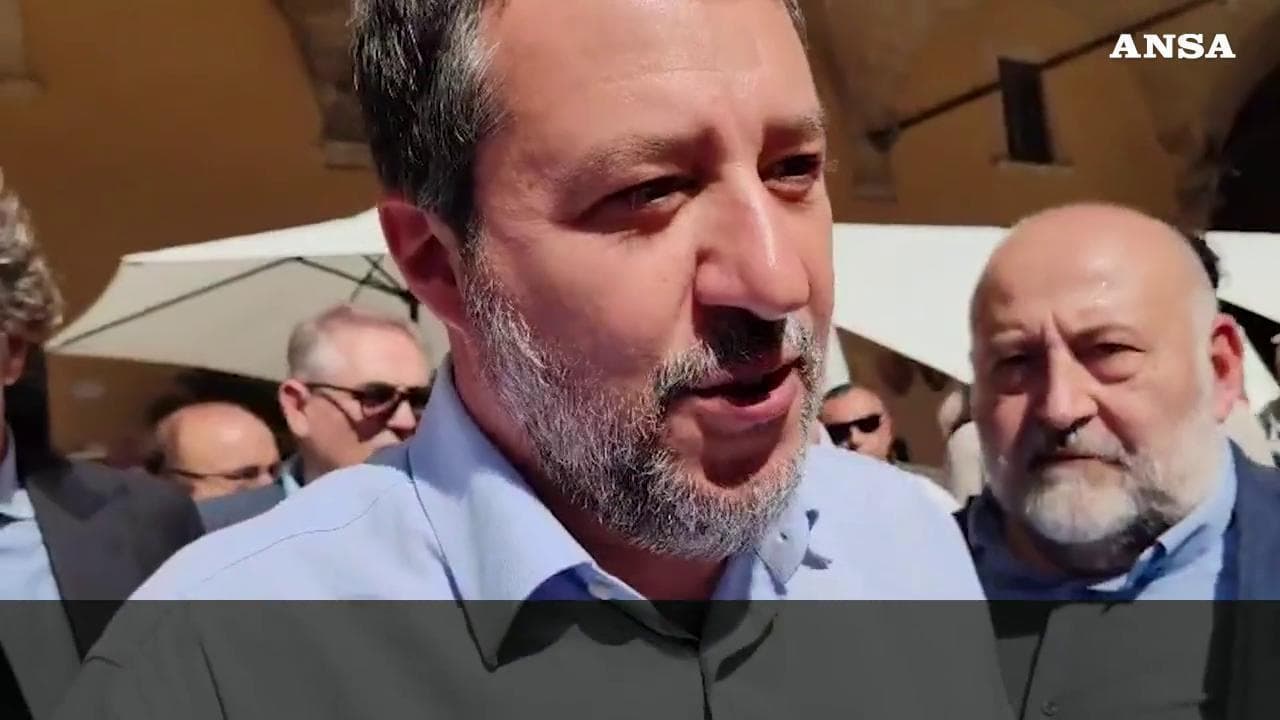 Salvini contestato ad Ascoli su Gaza, lui replica: "Mi fate pena e tenerezza"