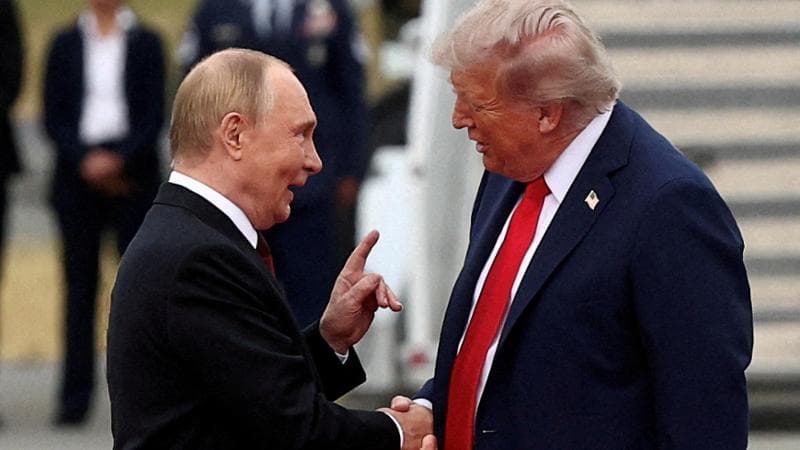 Dal tappeto rosso ai jet, tra Donald e Vladimir ora la sfida è personale
